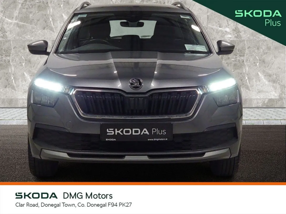 Skoda Kamiq Hatchback, Petrol, 2022, Grey