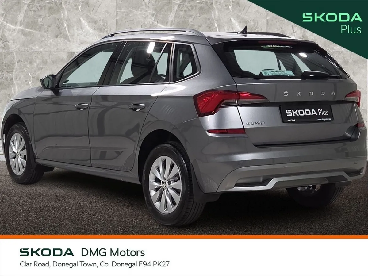 Skoda Kamiq Hatchback, Petrol, 2022, Grey