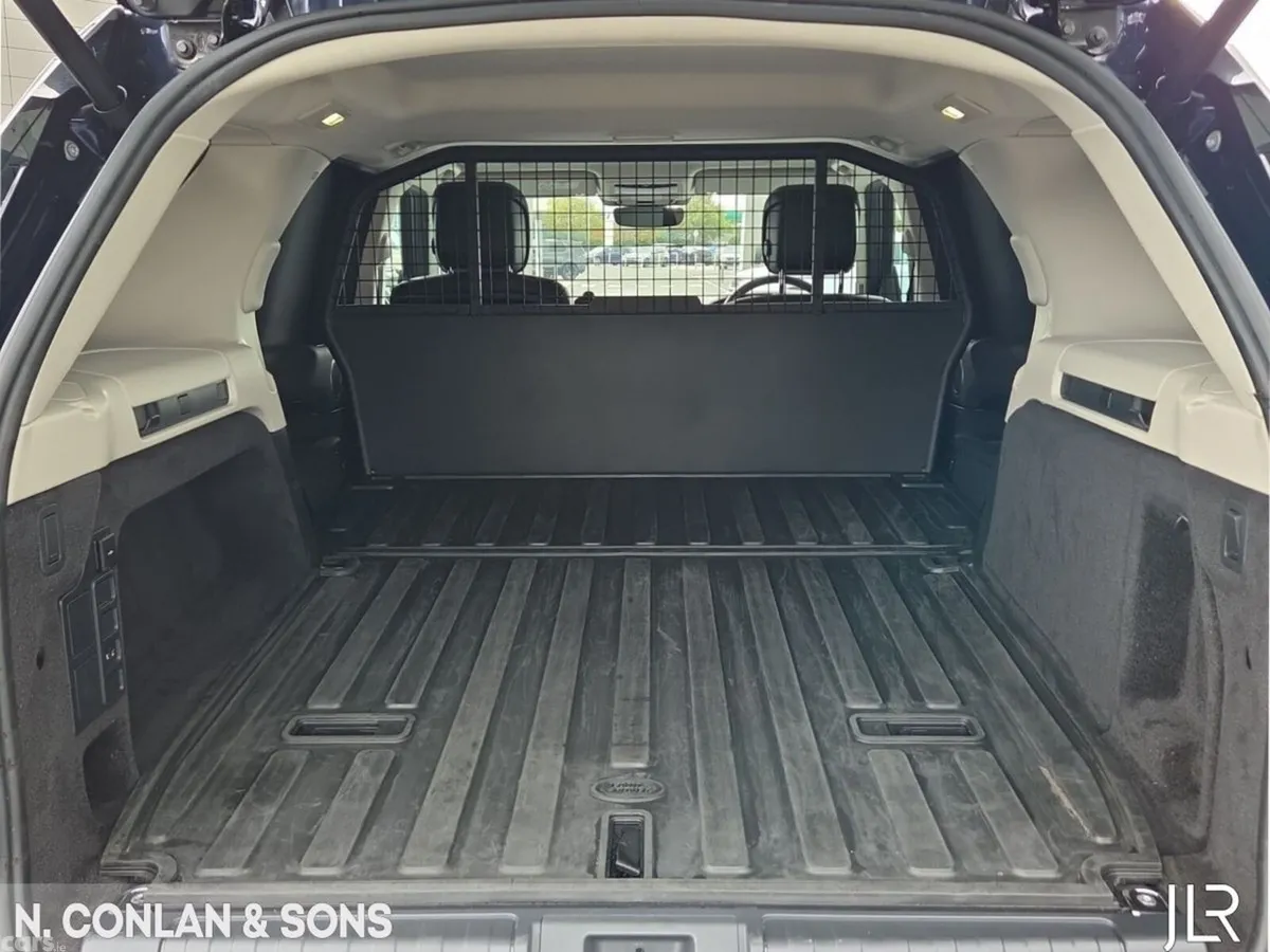 Land Rover Discovery SUV, Diesel, 2022, Blue