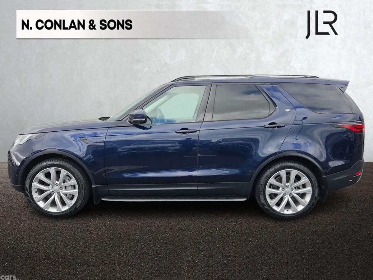 Land Rover Discovery SUV, Diesel, 2022, Blue