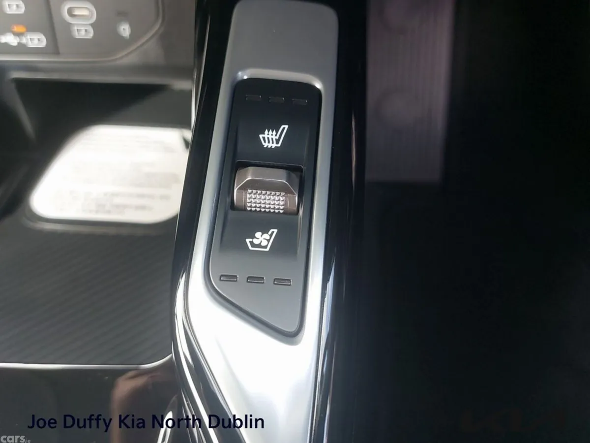 Kia Sorento SUV, Petrol Plug-in Hybrid, 2026, Grey