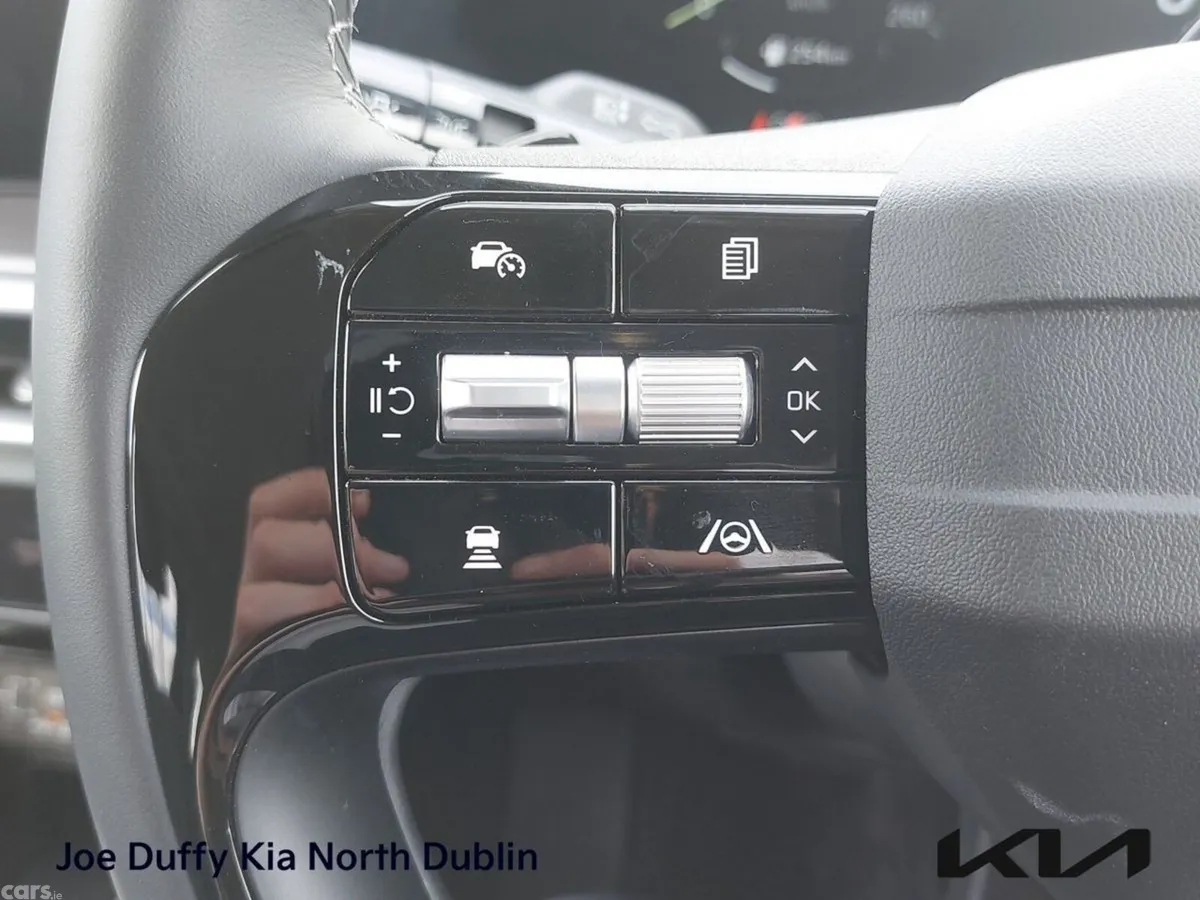 Kia Sorento SUV, Petrol Plug-in Hybrid, 2026, Grey