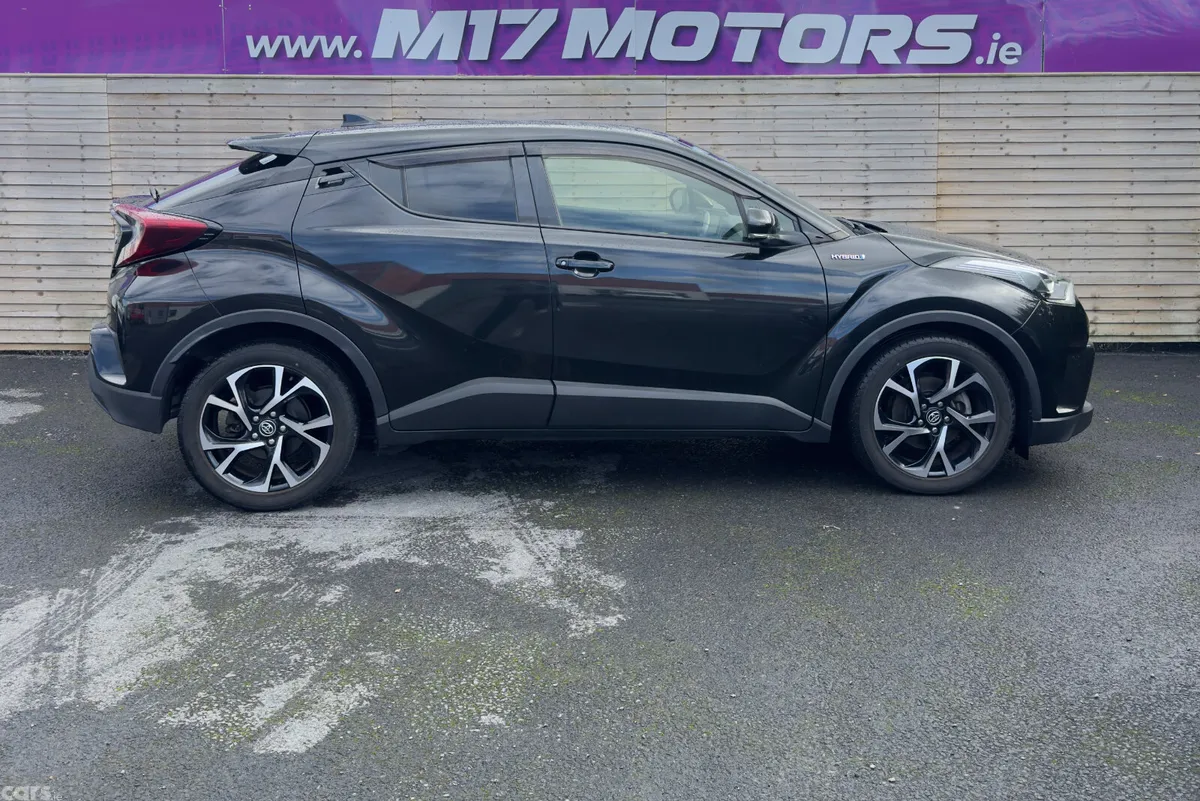 Toyota C-HR SUV, Petrol Hybrid, 2018, Black
