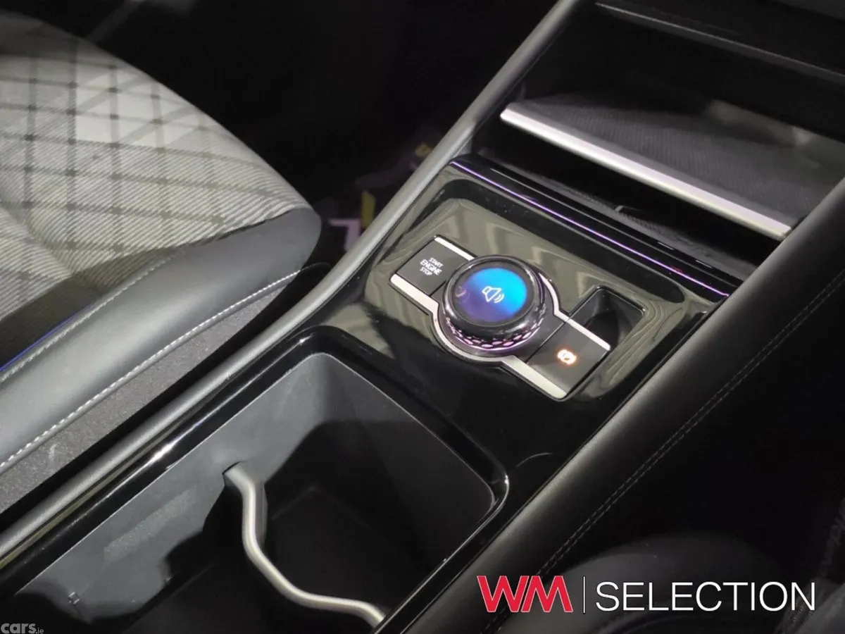 Volkswagen Tiguan SUV, Petrol Plug-in Hybrid, 2025, Black
