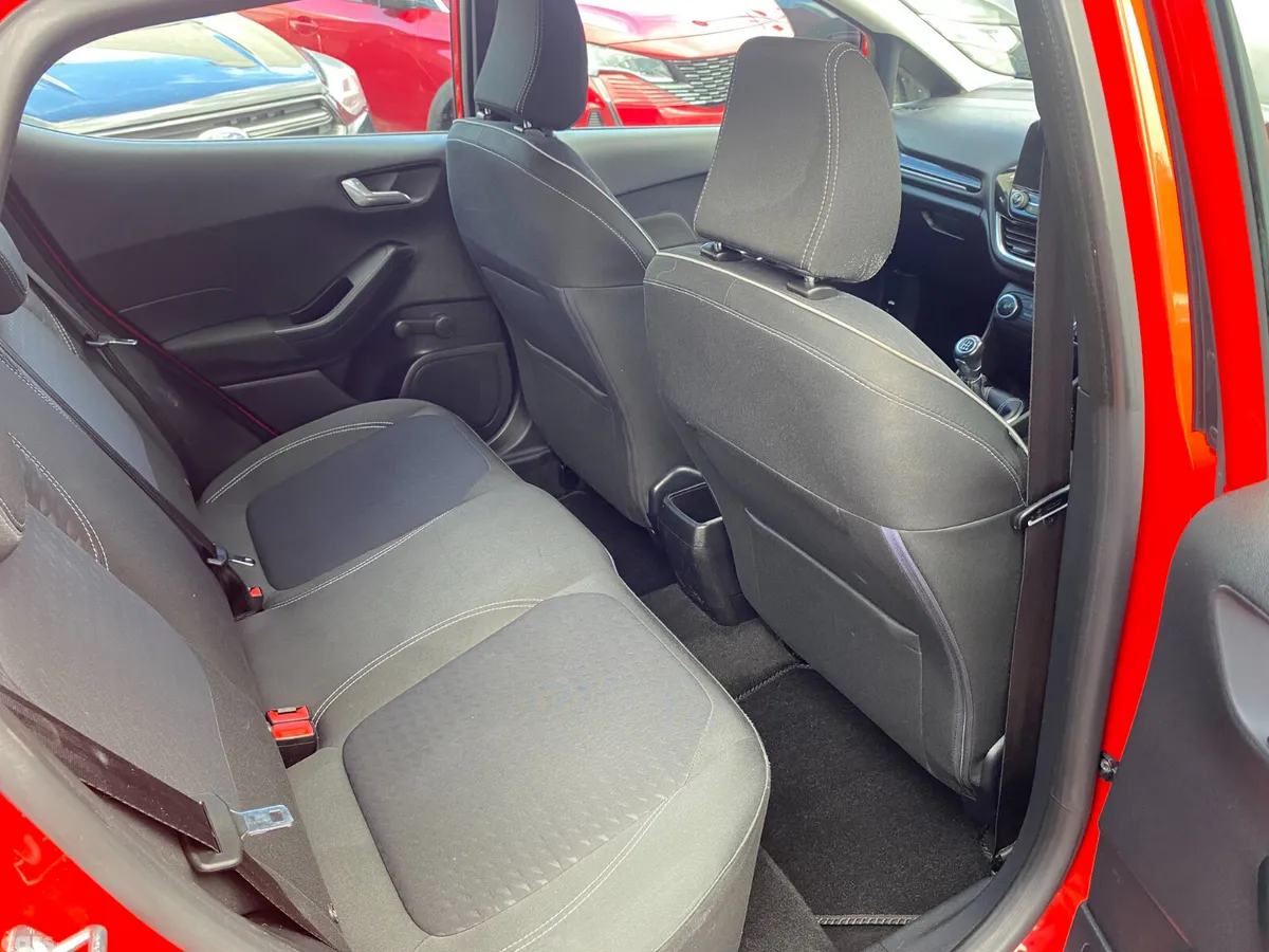 Ford Fiesta Hatchback, Petrol, 2019, Red