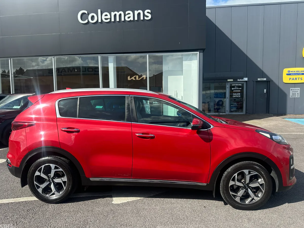 Kia Sportage SUV, Diesel Hybrid, 2021, Red