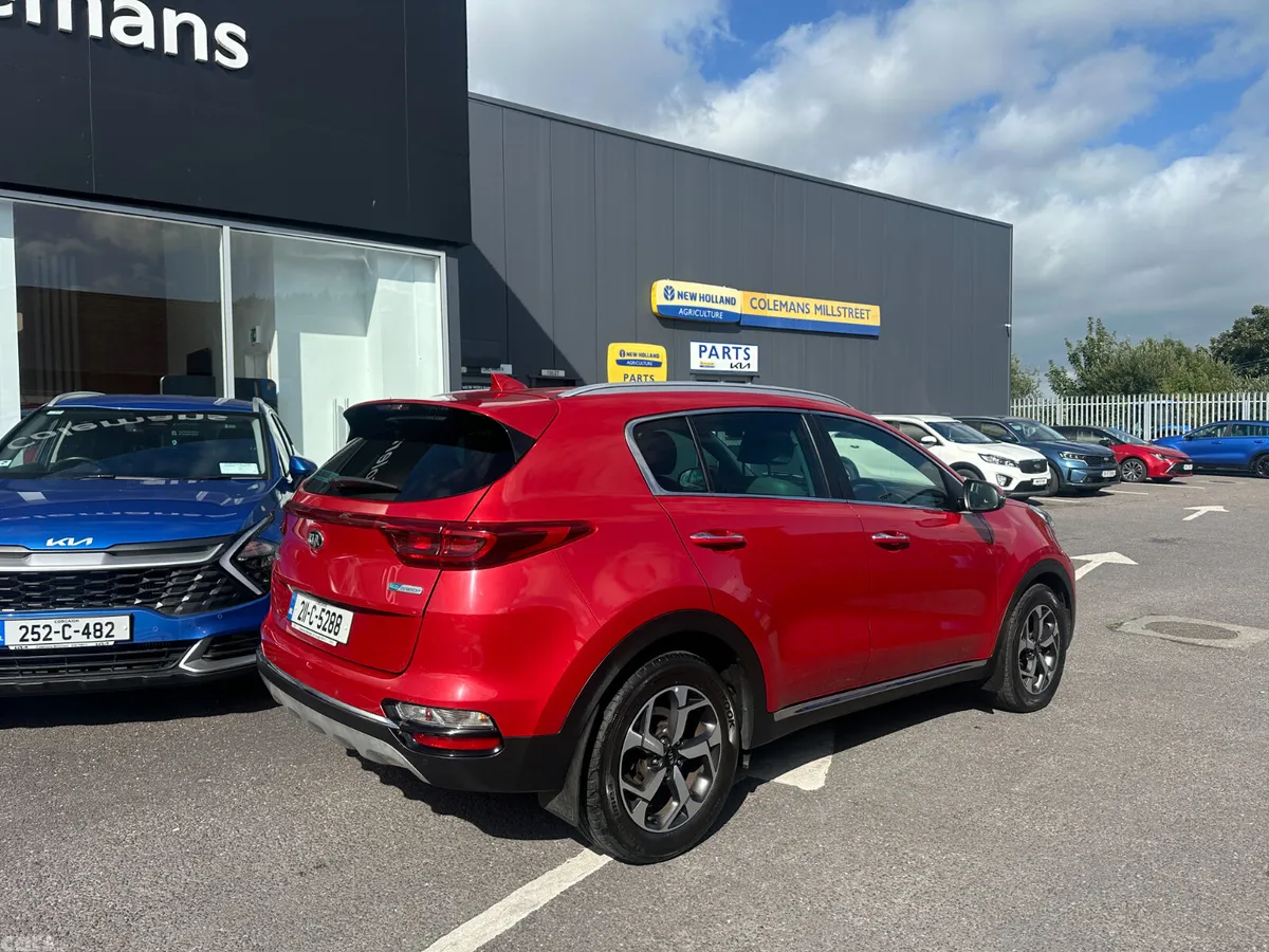 Kia Sportage SUV, Diesel Hybrid, 2021, Red