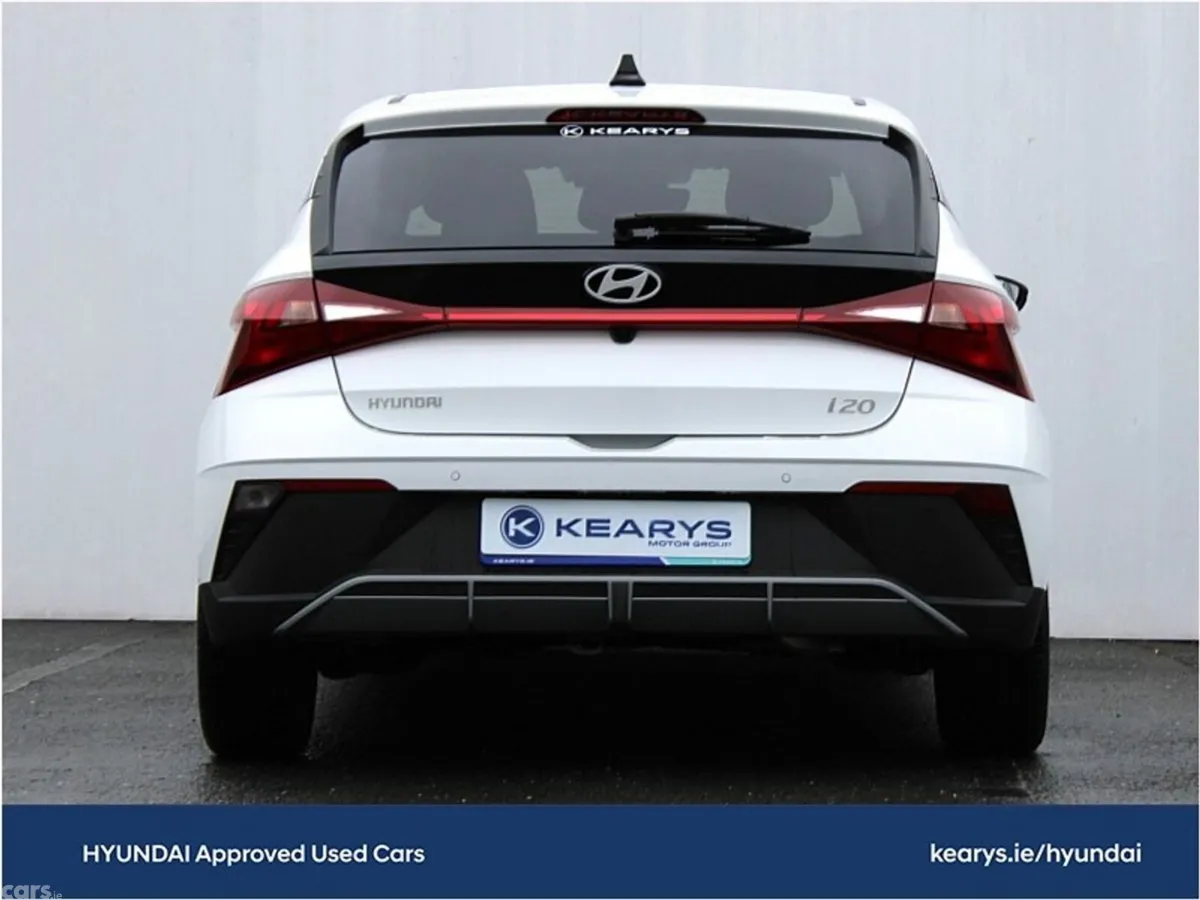 Hyundai i20 Hatchback, Petrol, 2026, White