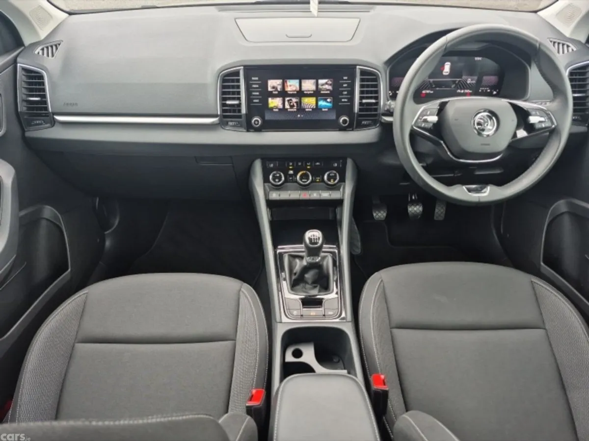 Skoda Karoq Estate, Diesel, 2024, Grey