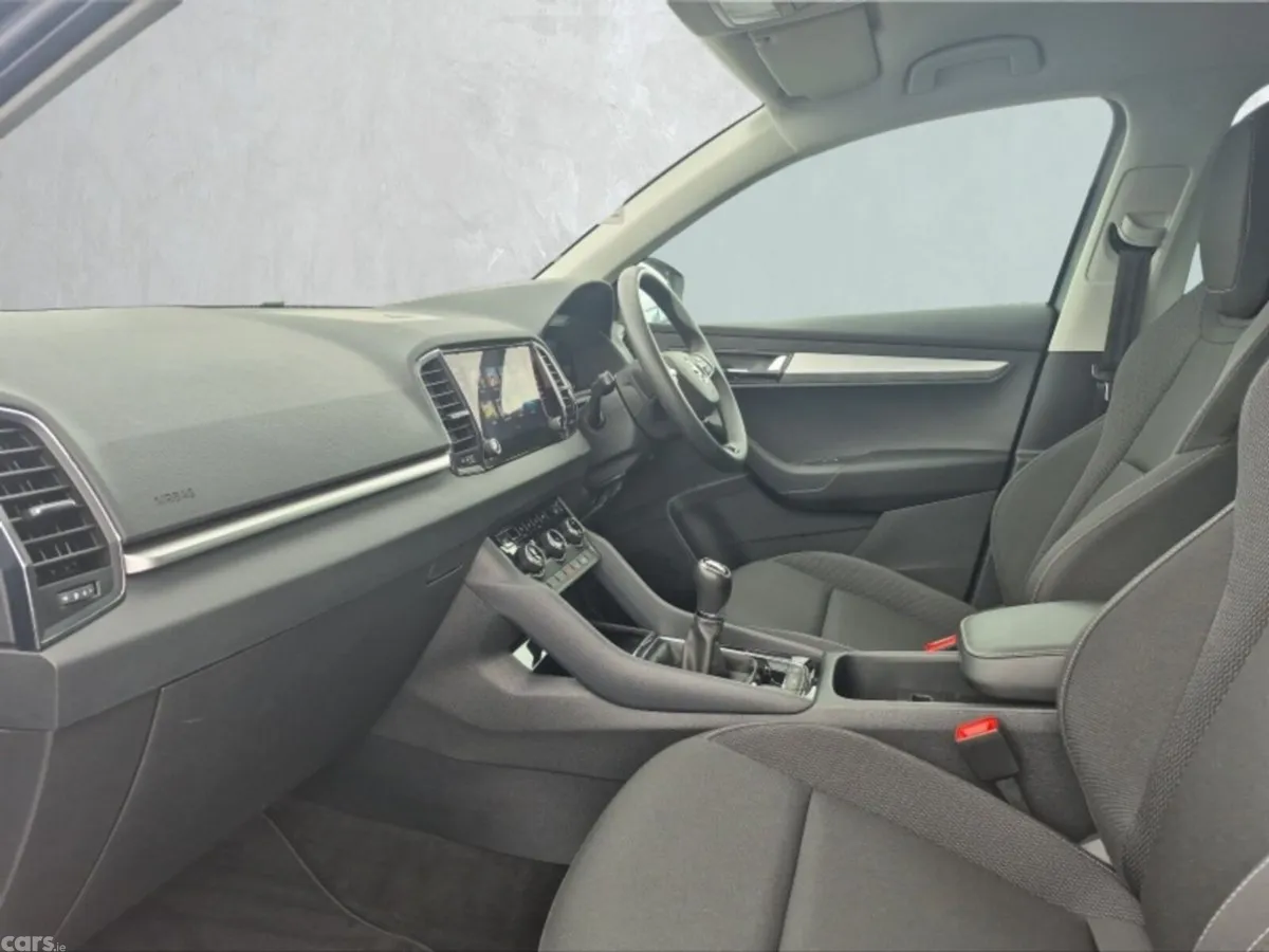 Skoda Karoq Estate, Diesel, 2024, Grey