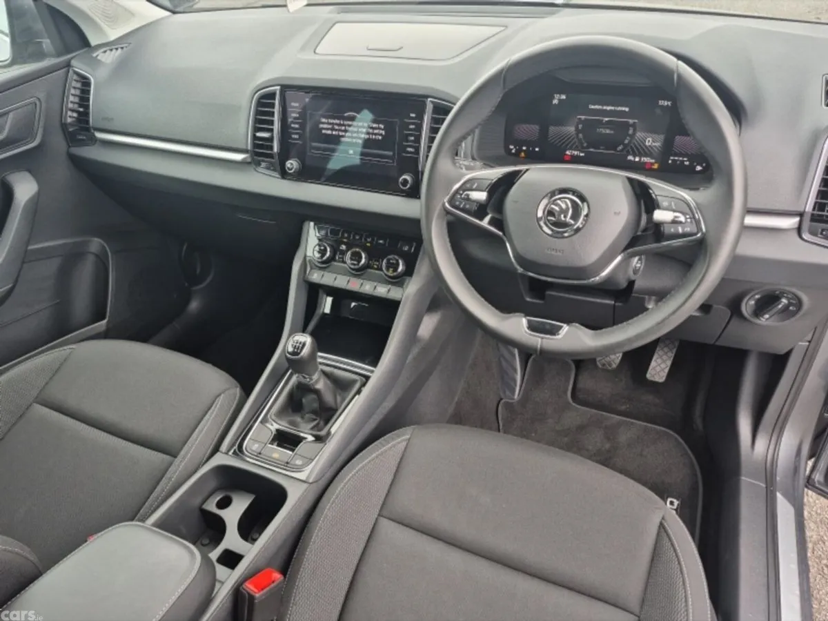 Skoda Karoq Estate, Diesel, 2024, Grey