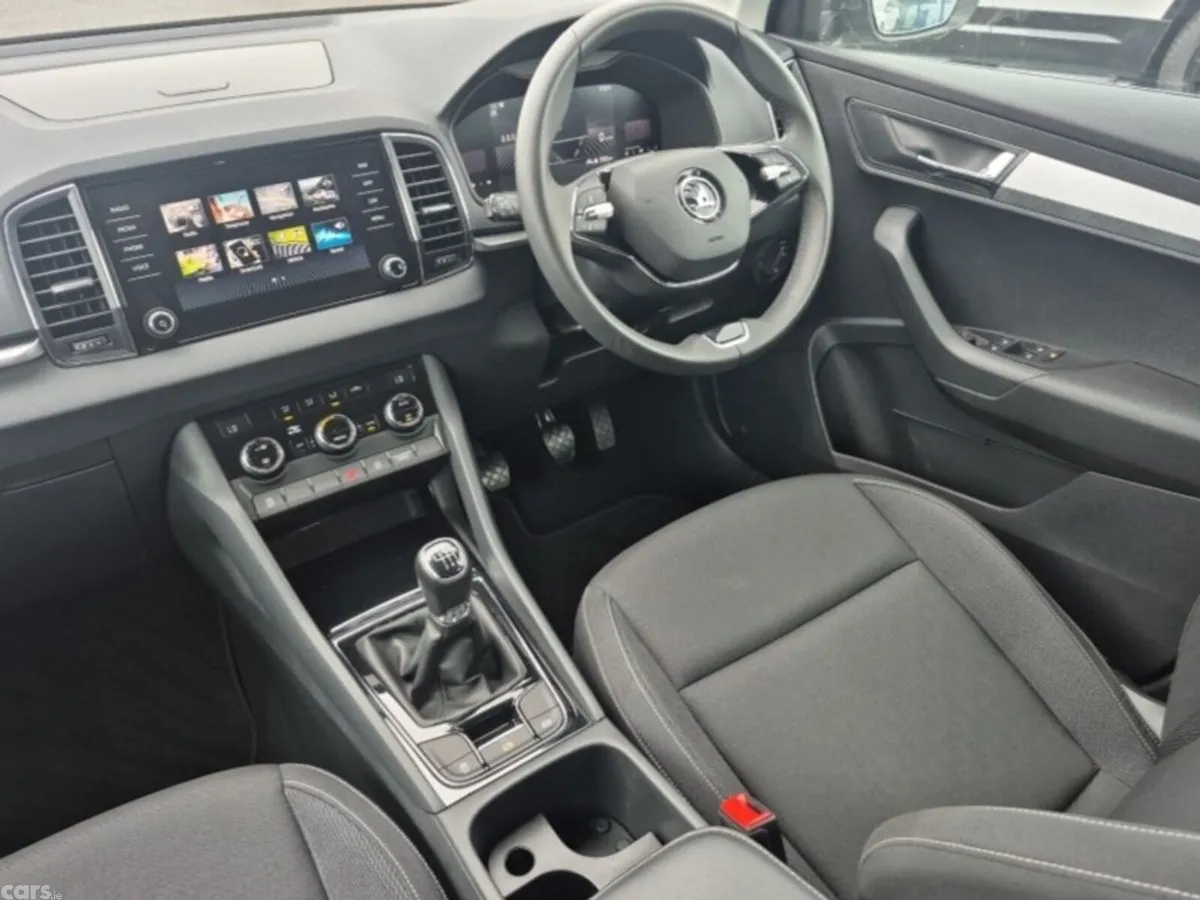 Skoda Karoq Estate, Diesel, 2024, Grey
