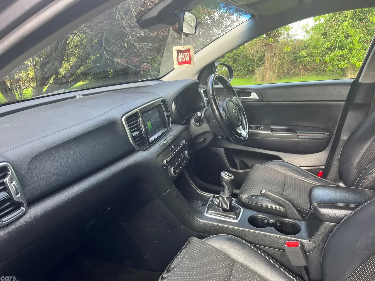 Kia Sportage SUV, Diesel, 2016, Silver