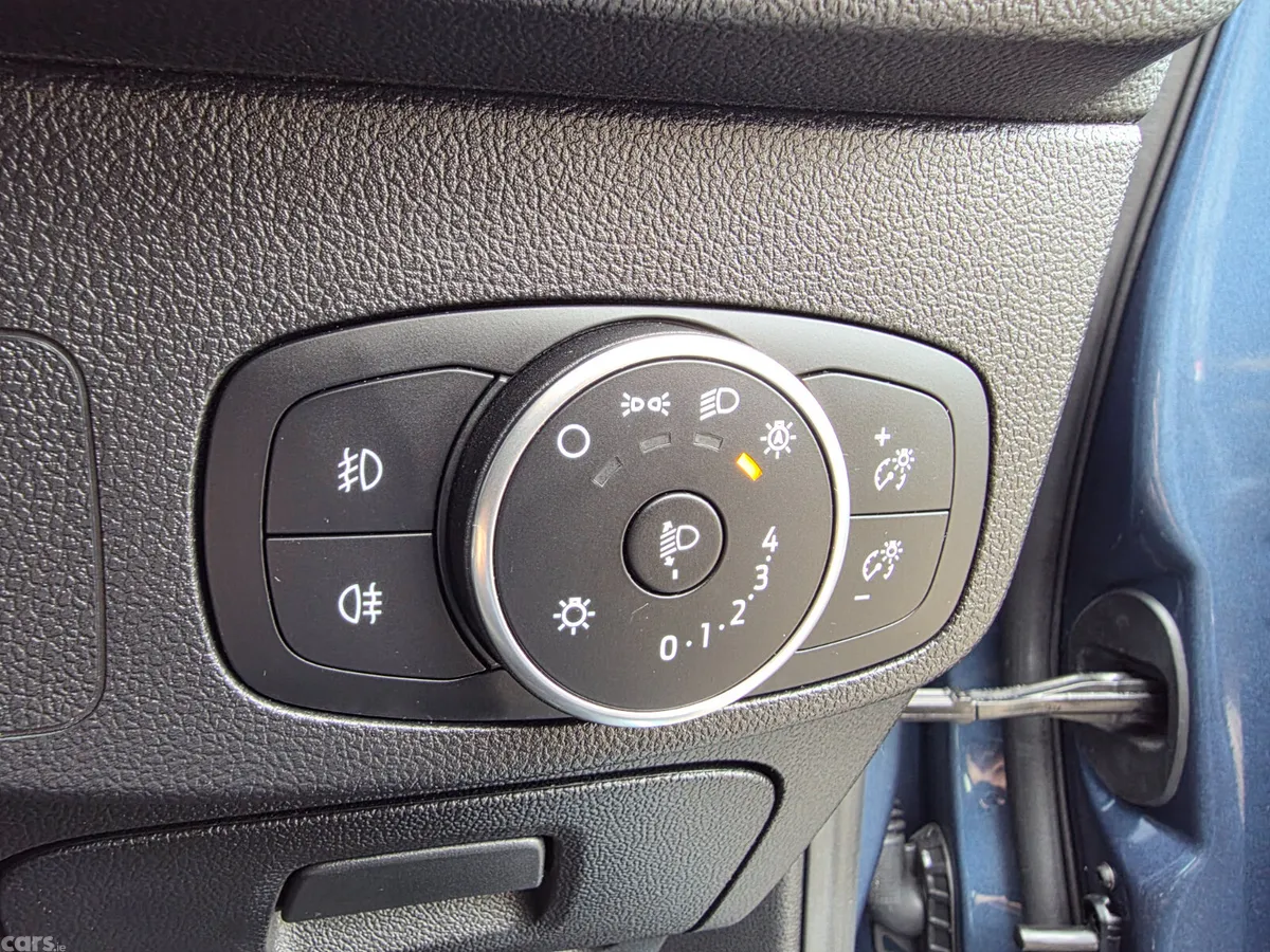 Ford Focus Hatchback, Diesel, 2020, Blue