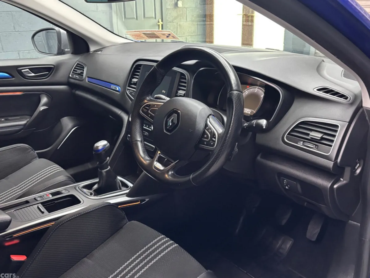 Renault Megane Hatchback, Diesel, 2016, Blue