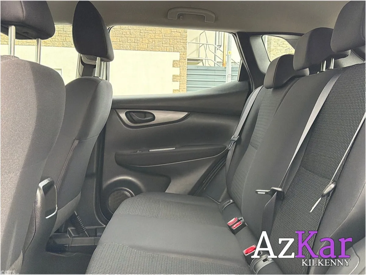 Nissan Qashqai SUV, Diesel, 2018, Grey