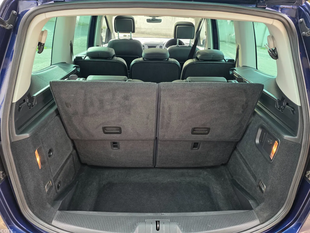 Volkswagen Sharan MPV, Diesel, 2018, Blue
