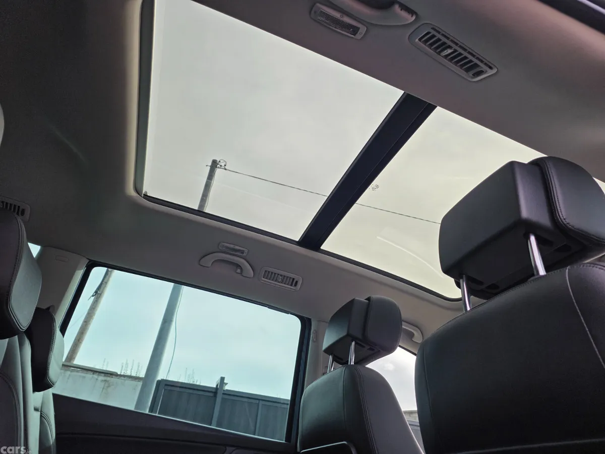 Volkswagen Sharan MPV, Diesel, 2018, Blue