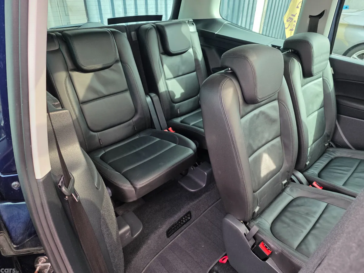 Volkswagen Sharan MPV, Diesel, 2018, Blue