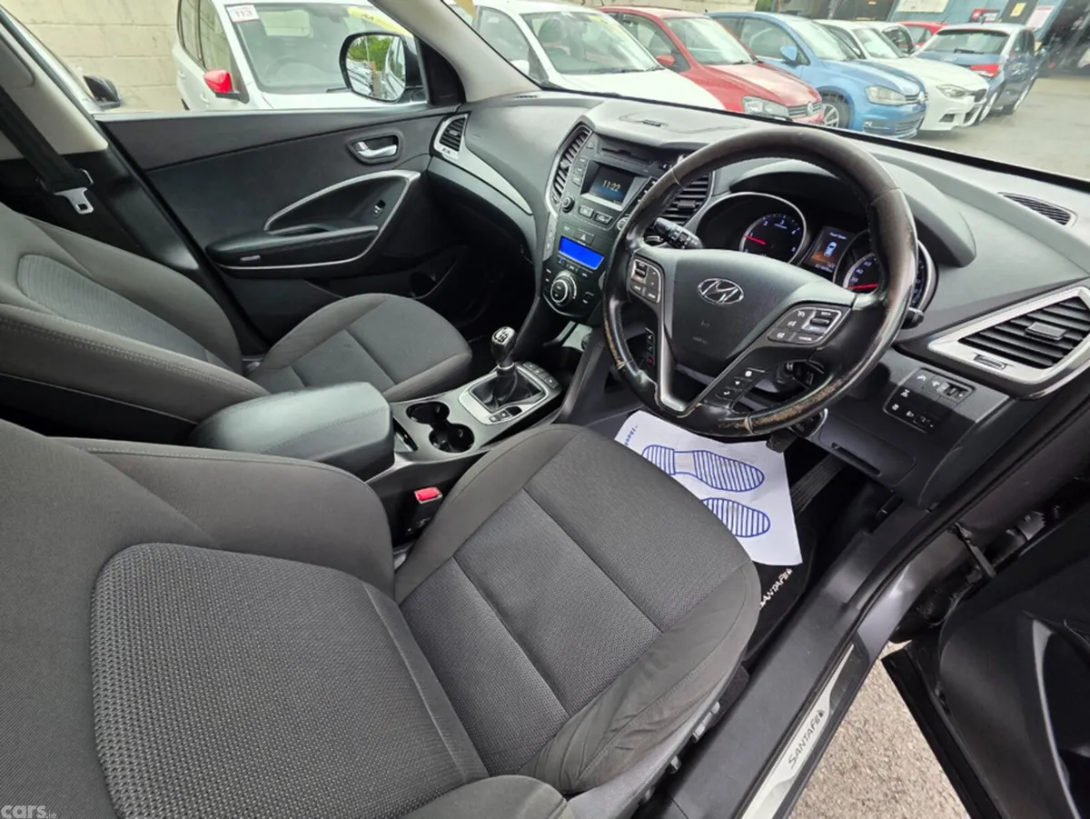 Hyundai Santa Fe SUV, Diesel, 2016, Silver