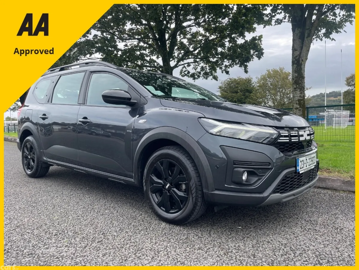 Dacia Jogger MPV, Petrol, 2023, Grey