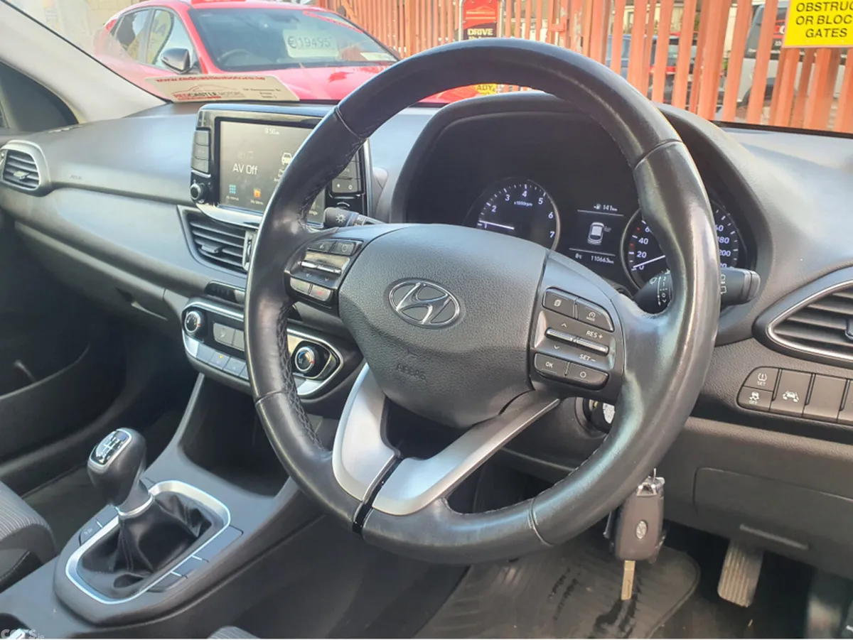 Hyundai i30 Hatchback, Petrol, 2020, Black