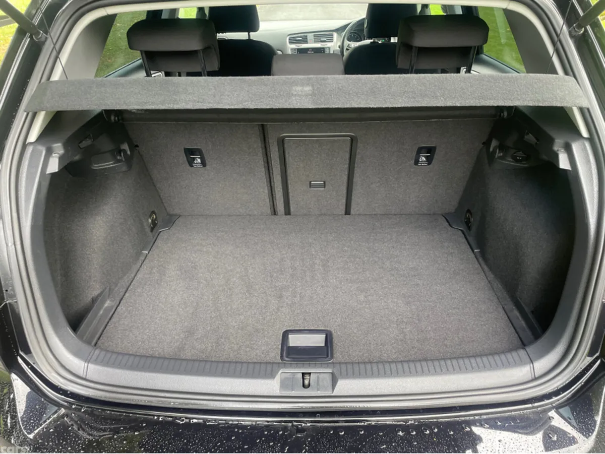 Volkswagen Golf Hatchback, Petrol, 2015, Black