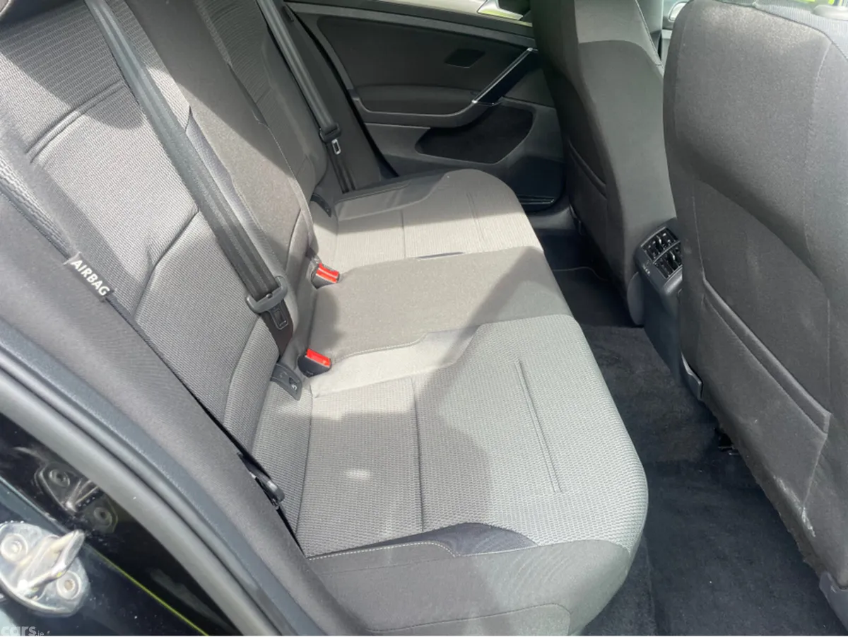 Volkswagen Golf Hatchback, Petrol, 2015, Black