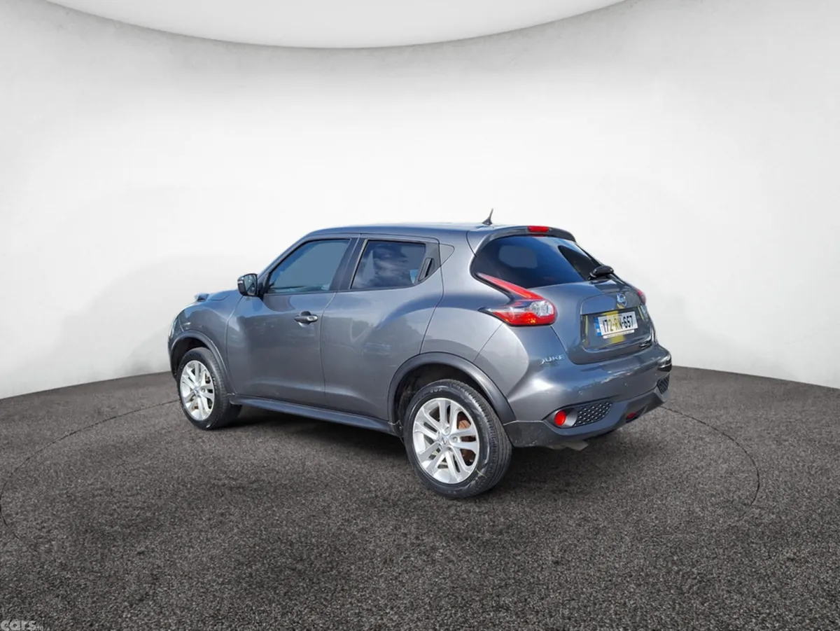 Nissan Juke Hatchback, Diesel, 2017, Grey