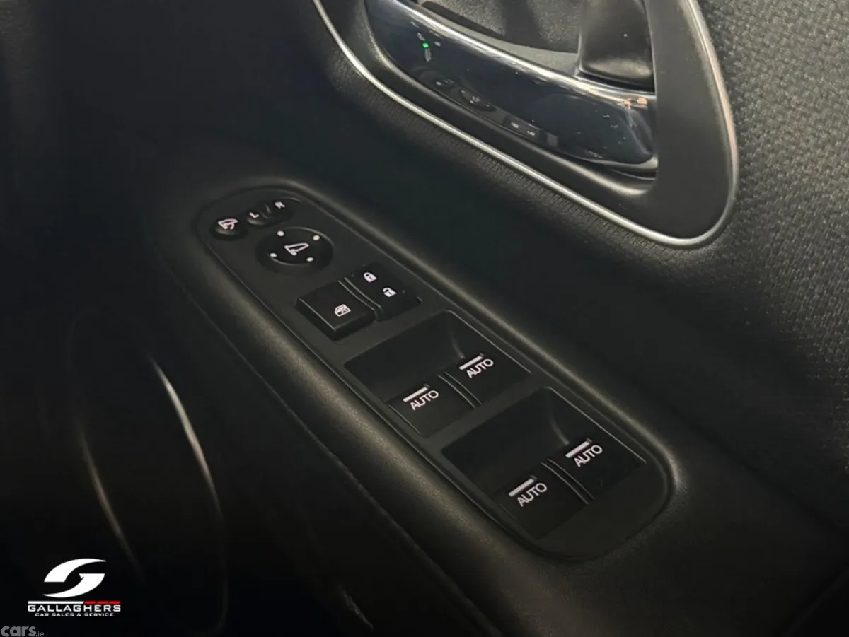 Honda Vezel SUV, Petrol Hybrid, 2021, Black
