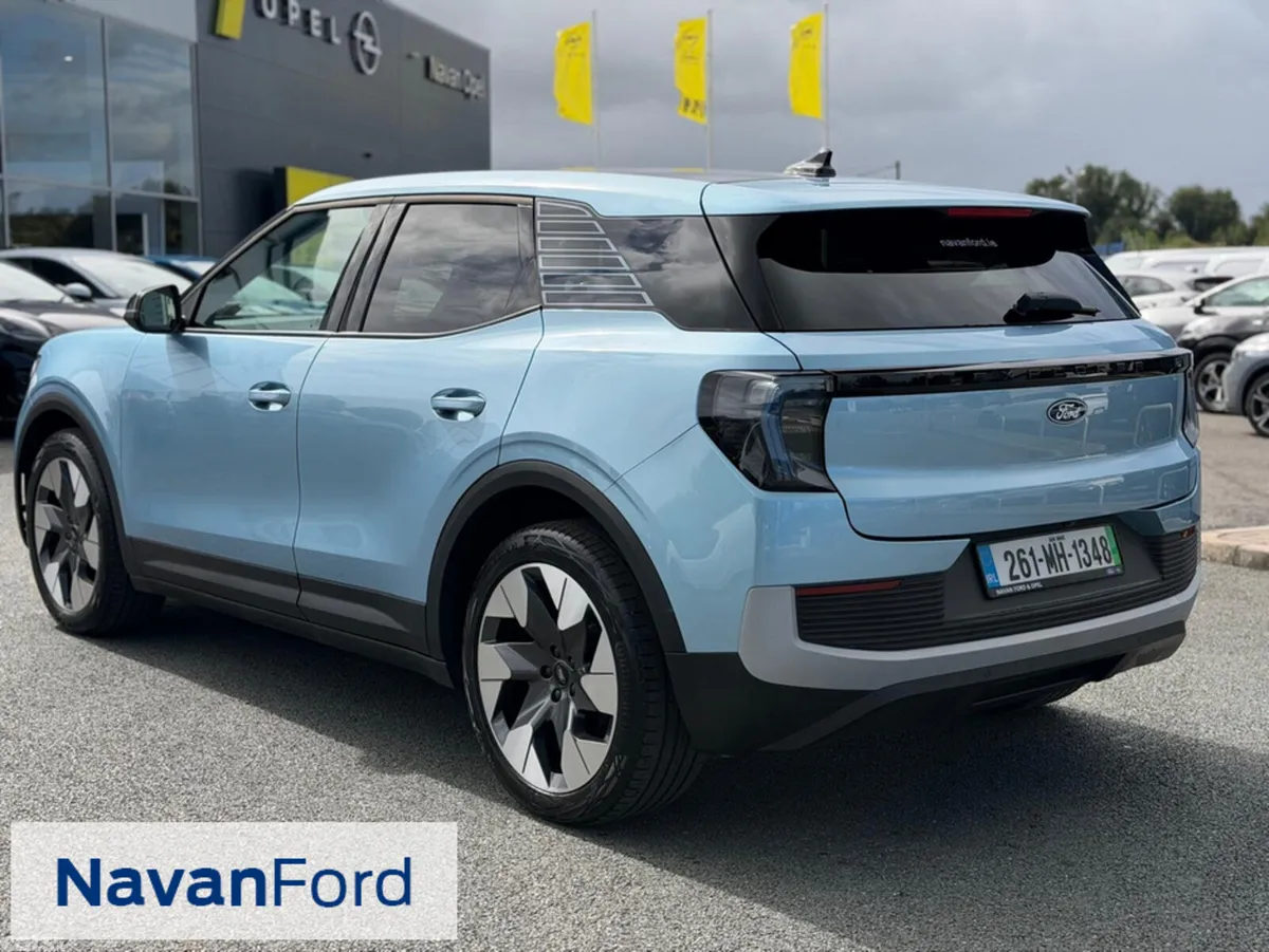 Ford Explorer SUV, Electric, 2026, Blue