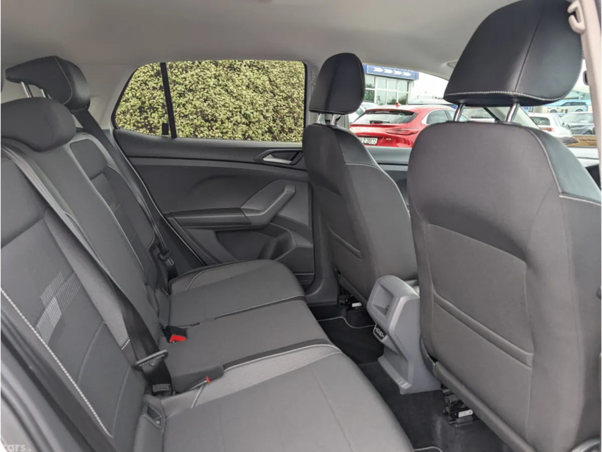 Volkswagen T-Cross SUV, Petrol, 2020, White