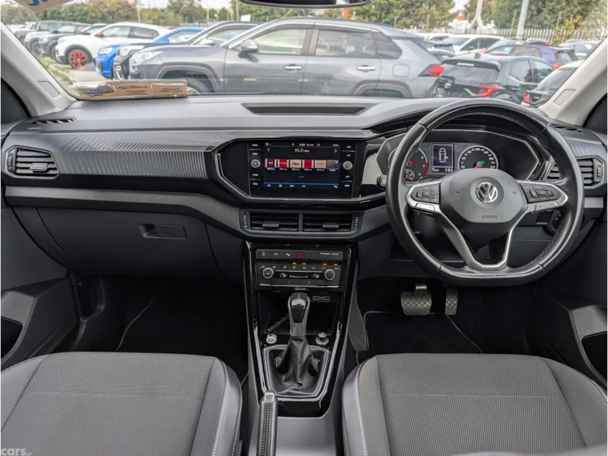 Volkswagen T-Cross SUV, Petrol, 2020, White