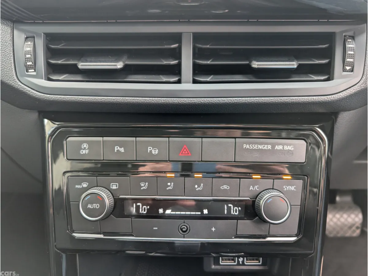 Volkswagen T-Cross SUV, Petrol, 2020, White