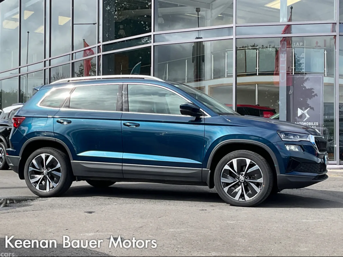 Skoda Karoq SUV, Diesel, 2023, Blue