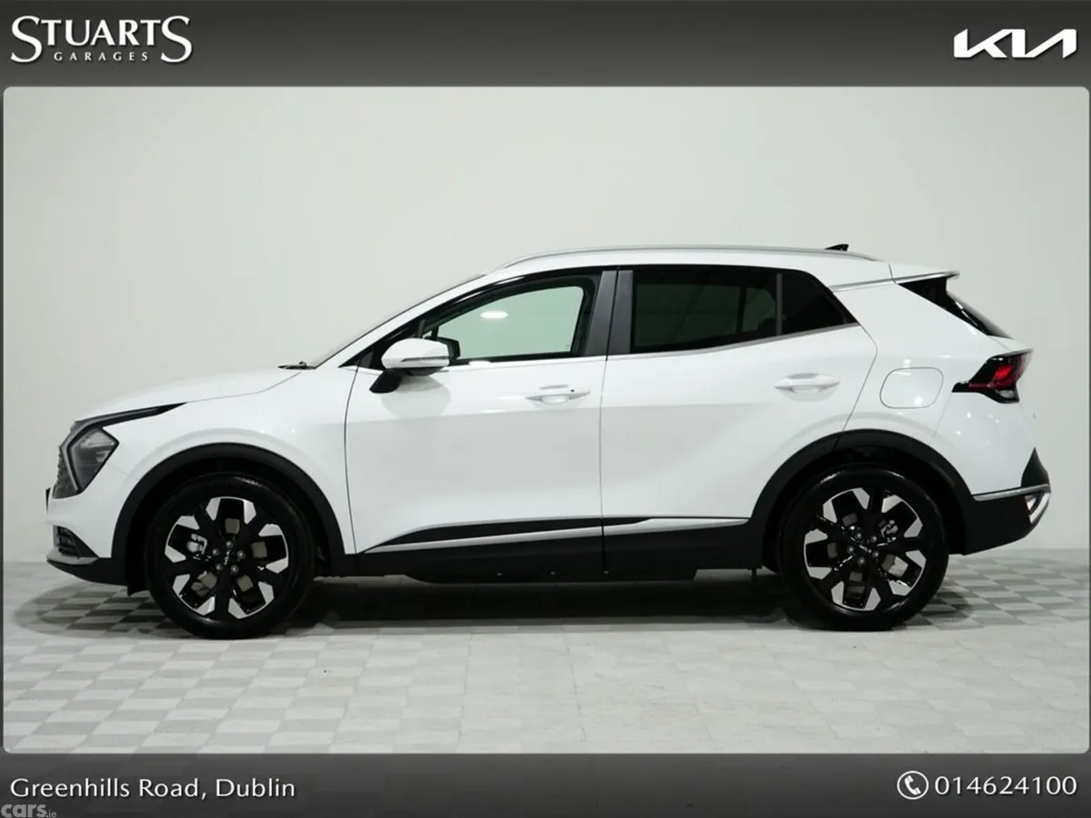 Kia Sportage Estate, Petrol Plug-in Hybrid, 2025, White
