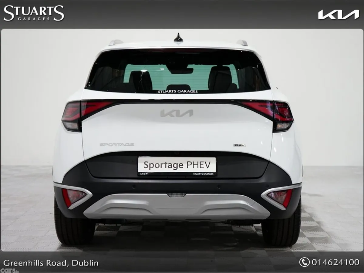 Kia Sportage Estate, Petrol Plug-in Hybrid, 2025, White