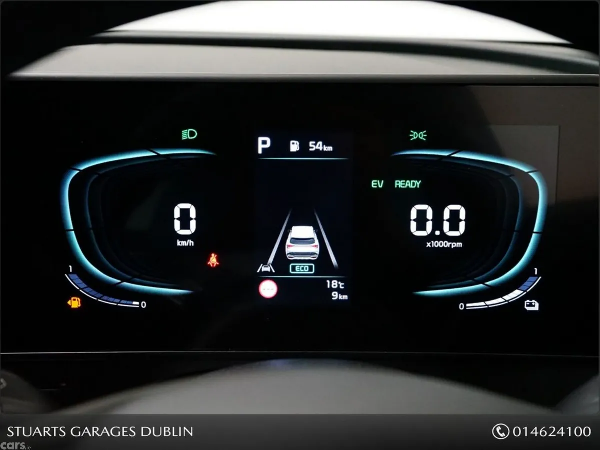 Kia Sportage Estate, Petrol Plug-in Hybrid, 2025, White