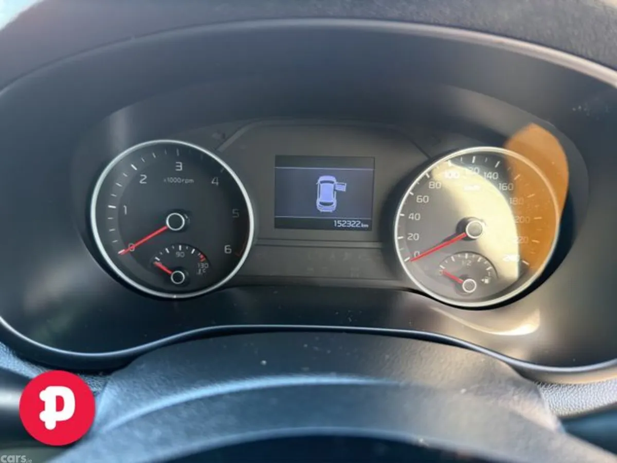 Kia Sportage MPV, Diesel Hybrid, 2021, White