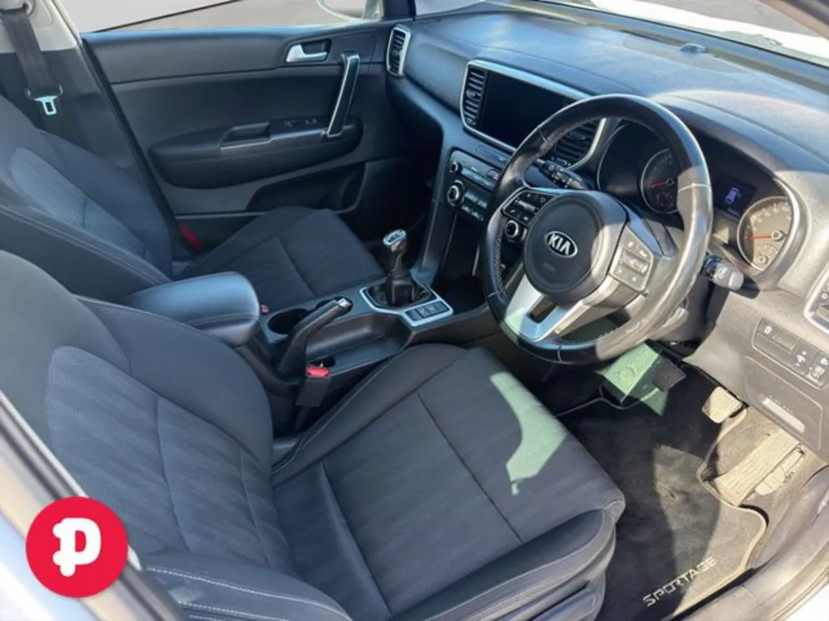 Kia Sportage MPV, Diesel Hybrid, 2021, White