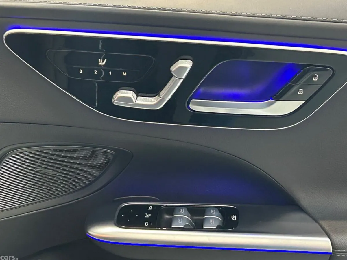 Mercedes-Benz C-Class Saloon, Petrol Plug-in Hybrid, 2023, Black