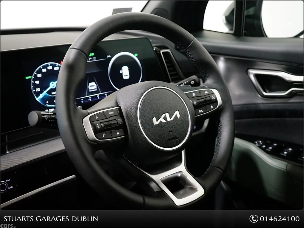 Kia Sportage MPV, Petrol Hybrid, 2025, Grey