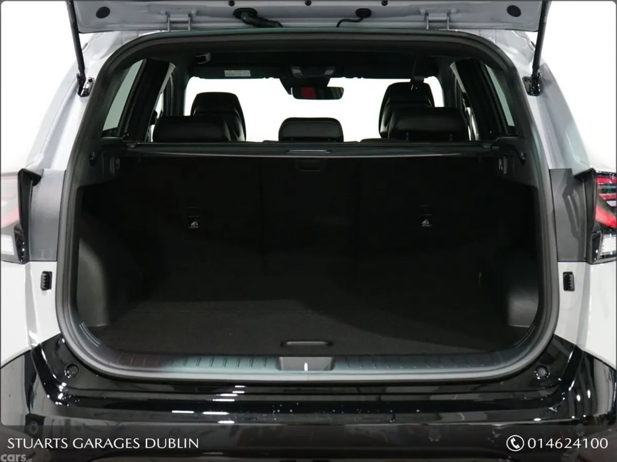 Kia Sportage MPV, Petrol Hybrid, 2025, Grey