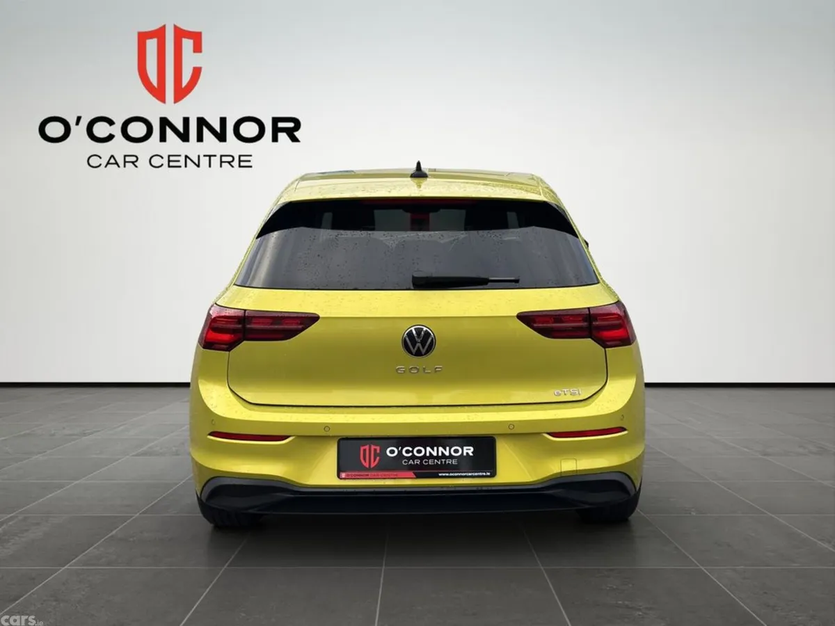 Volkswagen Golf Hatchback, Petrol, 2021, Green
