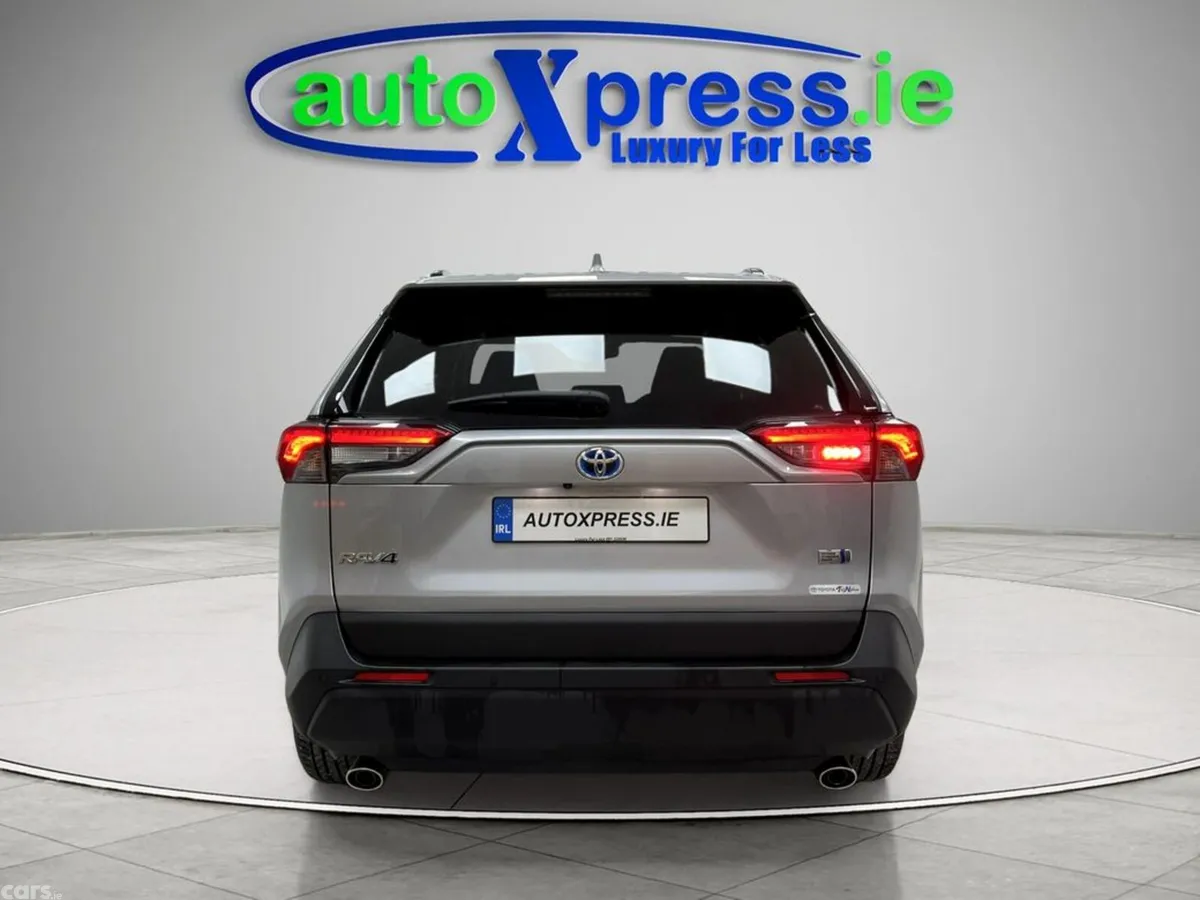 Toyota RAV4 SUV, Petrol Hybrid, 2023, Silver