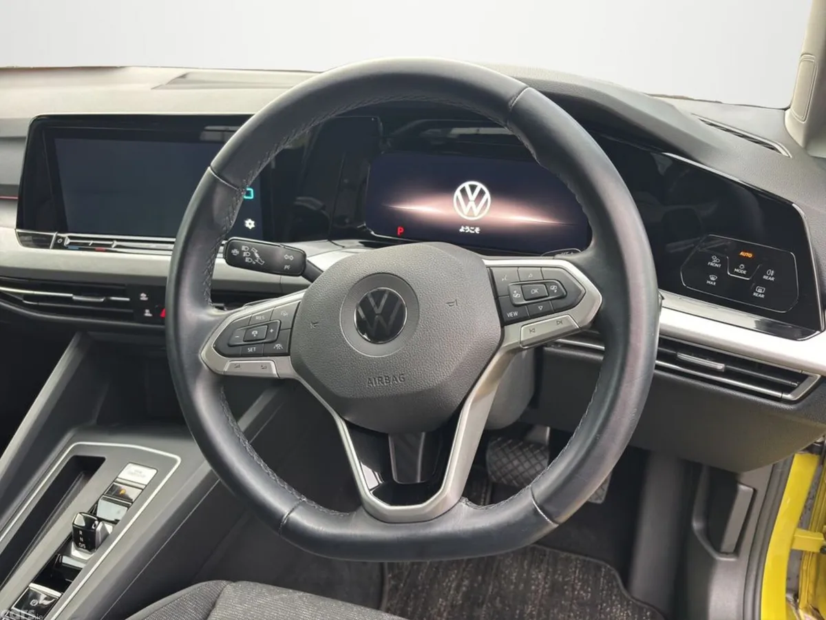 Volkswagen Golf Hatchback, Petrol, 2021, Green