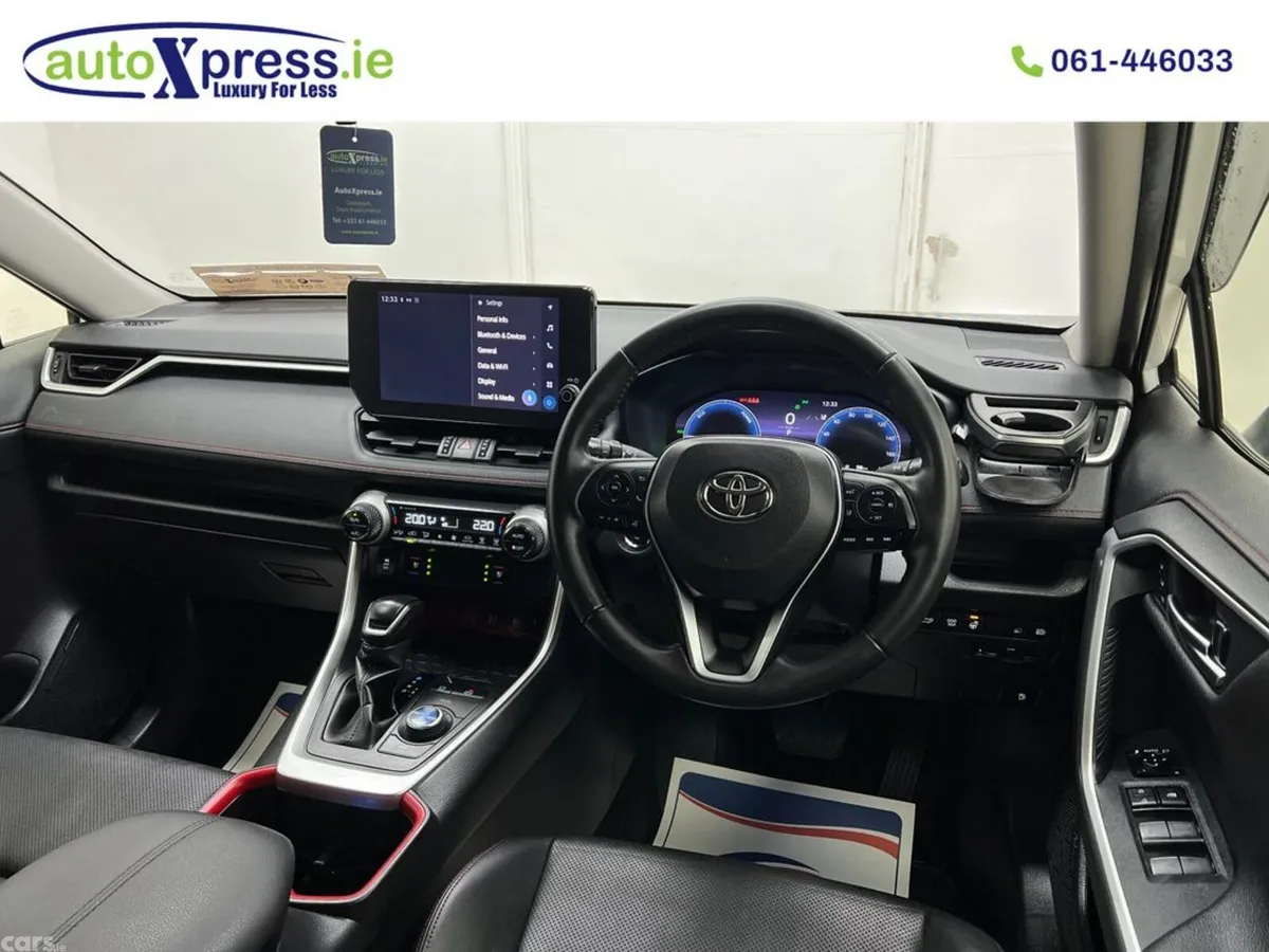 Toyota RAV4 SUV, Petrol Hybrid, 2023, White