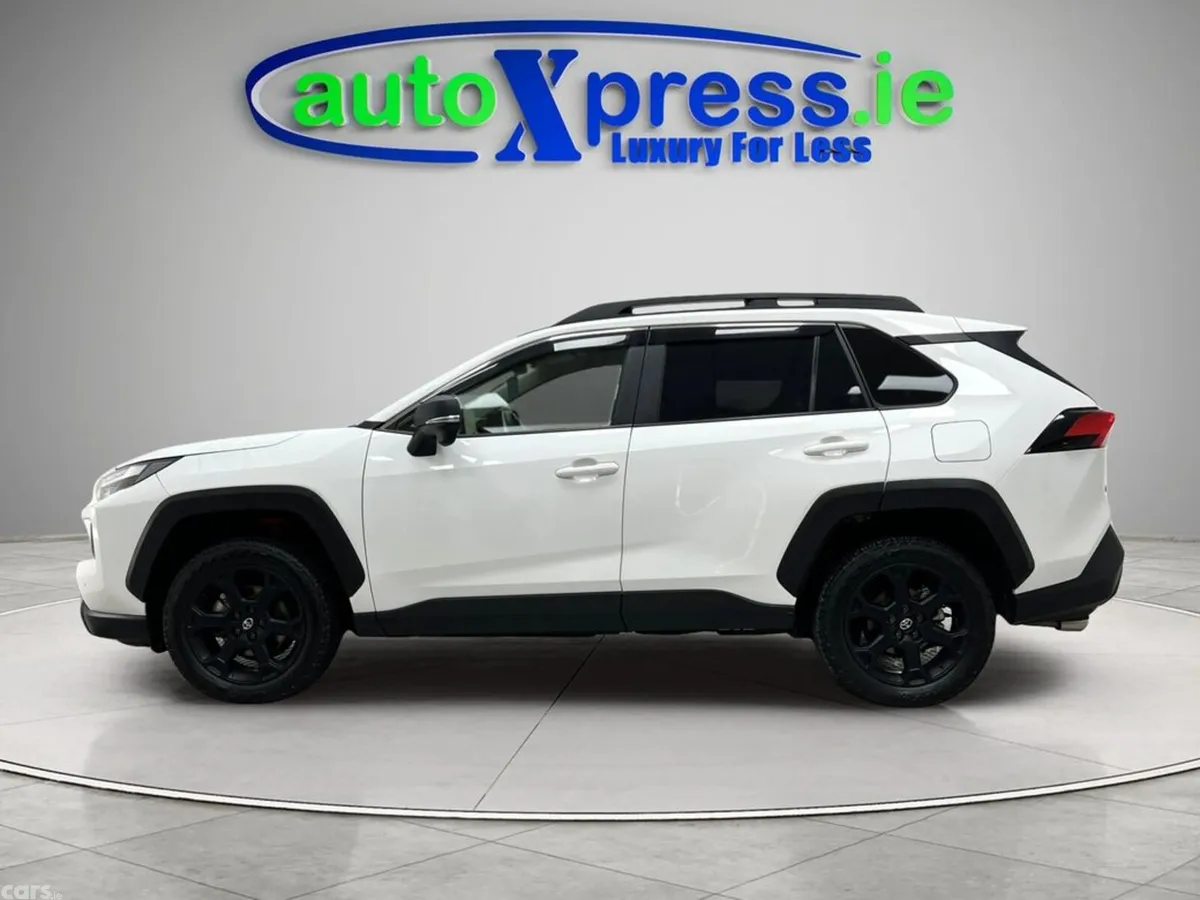Toyota RAV4 SUV, Petrol Hybrid, 2023, White