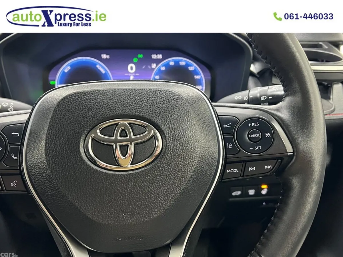 Toyota RAV4 SUV, Petrol Hybrid, 2023, White