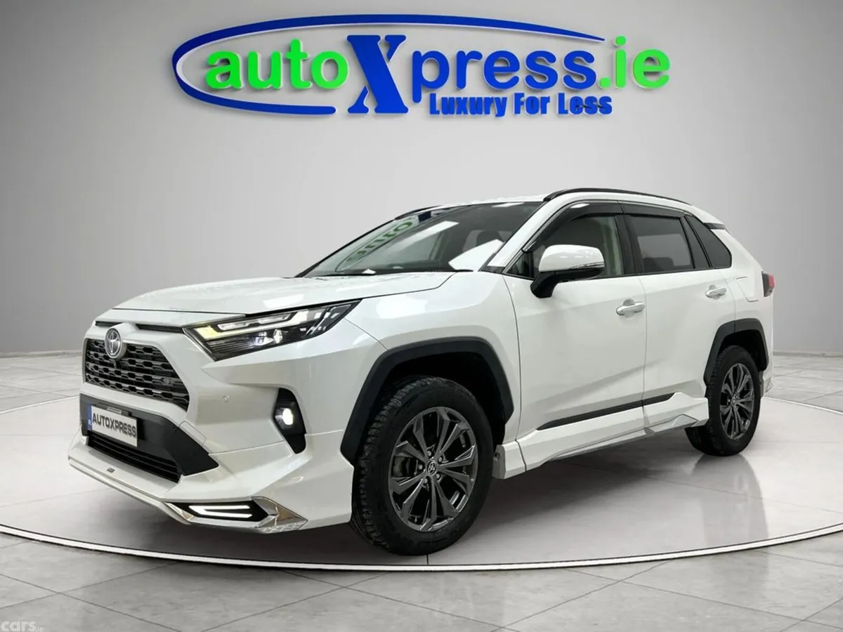 Toyota RAV4 SUV, Petrol Hybrid, 2022, White